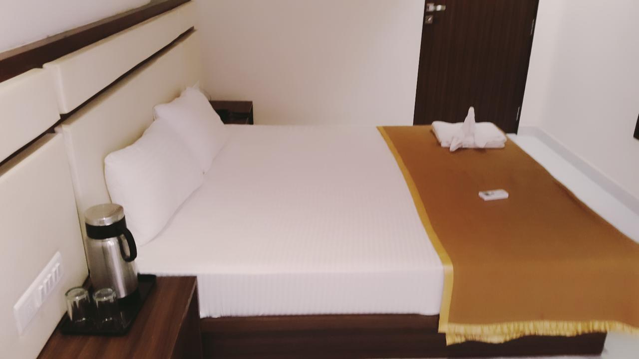 Shree Jee Intenational Hotel Nathdwara Exterior photo